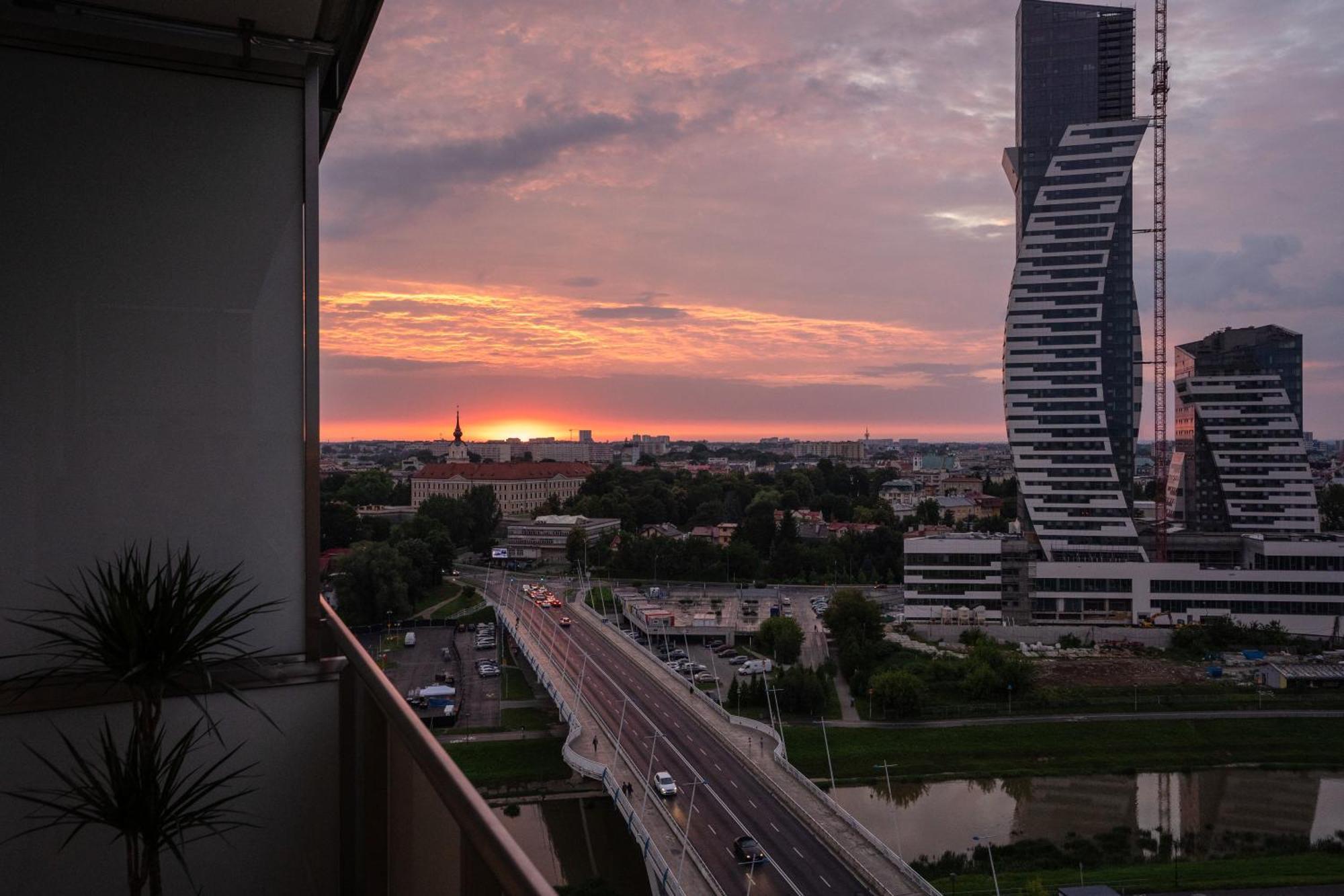 Riverside City View & Free Parking Rzeszów Exterior foto
